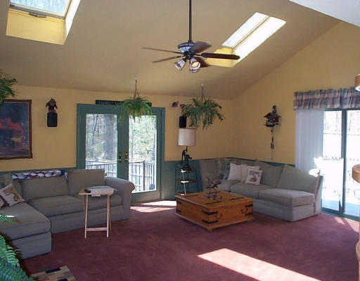 76 Nixon Road Framingham, MA 01701 - Photo 8 of 14