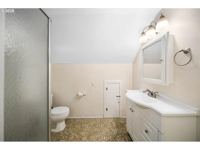 $495,000 | 108 Northeast Whitney Street, Camas, WA 98607