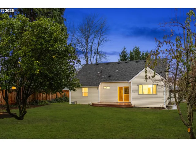 $495,000 | 108 Northeast Whitney Street, Camas, WA 98607