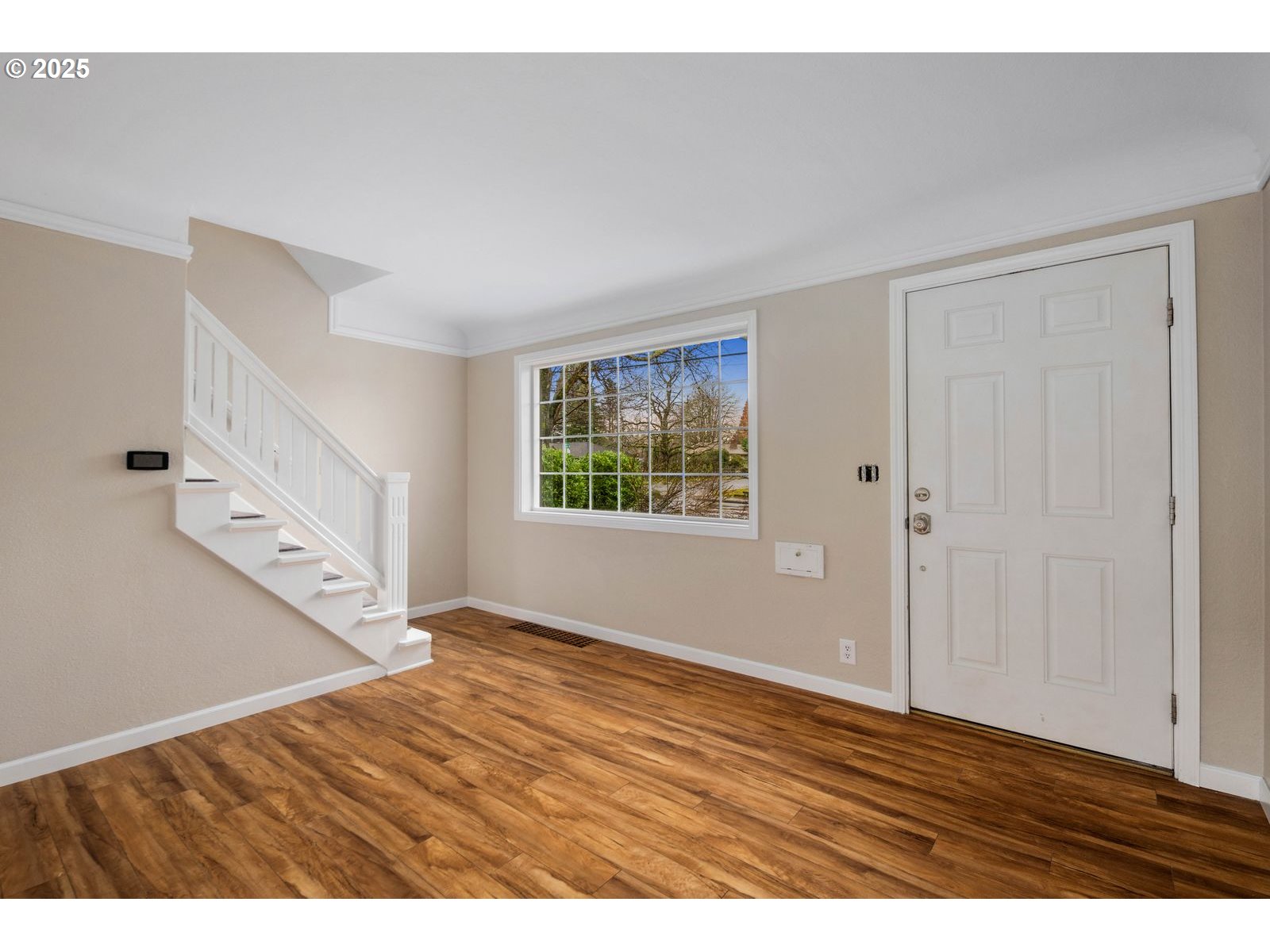 108 Northeast Whitney Street Camas, WA 98607 - Photo 5 of 48