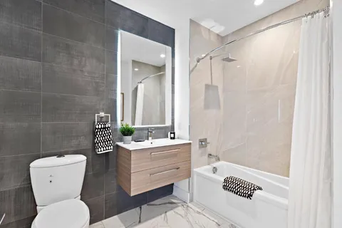 $3,300 | 6025 Boulevard East, Unit 609, West New York, NJ 07093