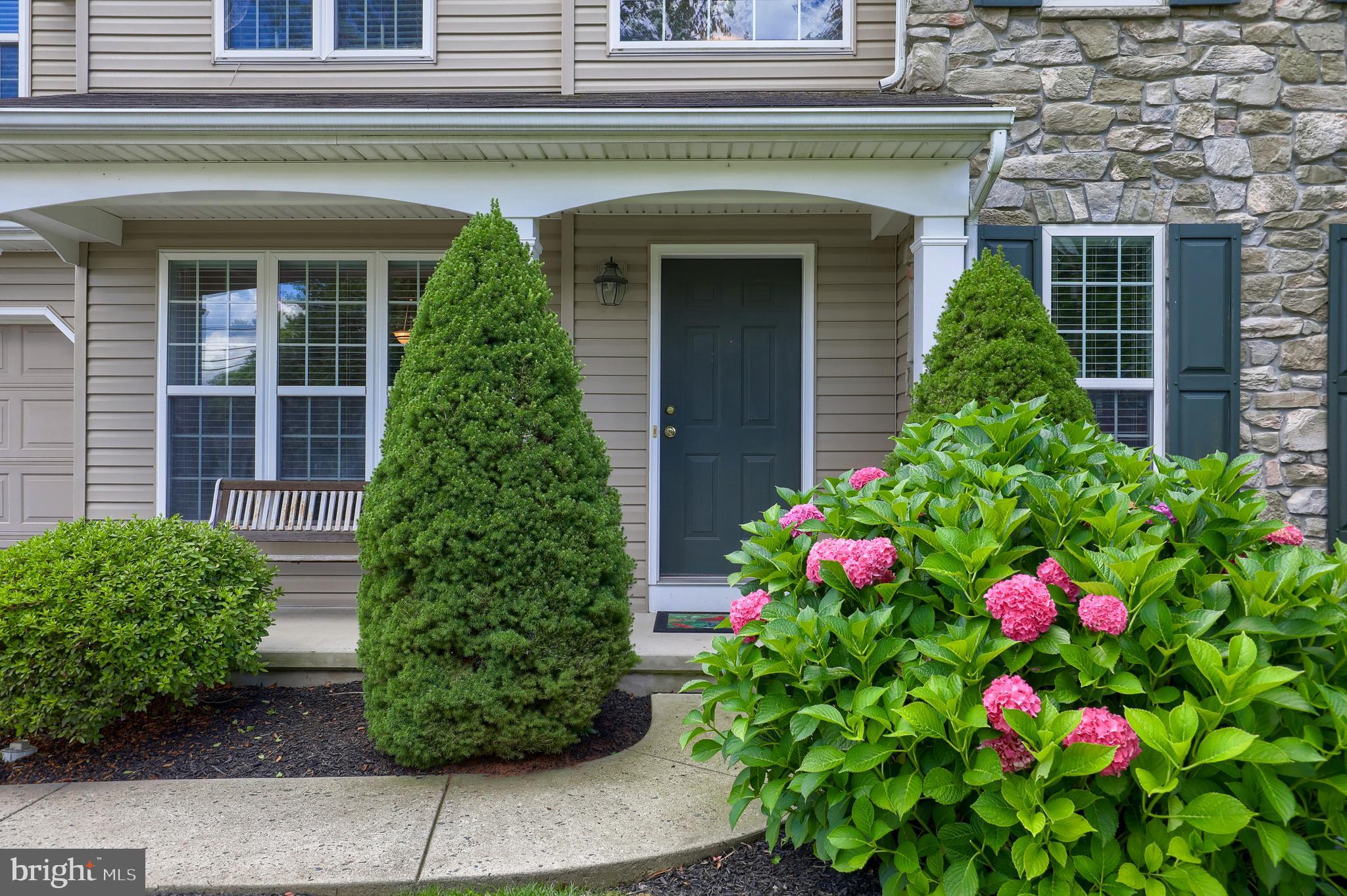 2568 Spring Valley Road Lancaster, PA 17601 - Photo 2 of 44 Gallery Image 2