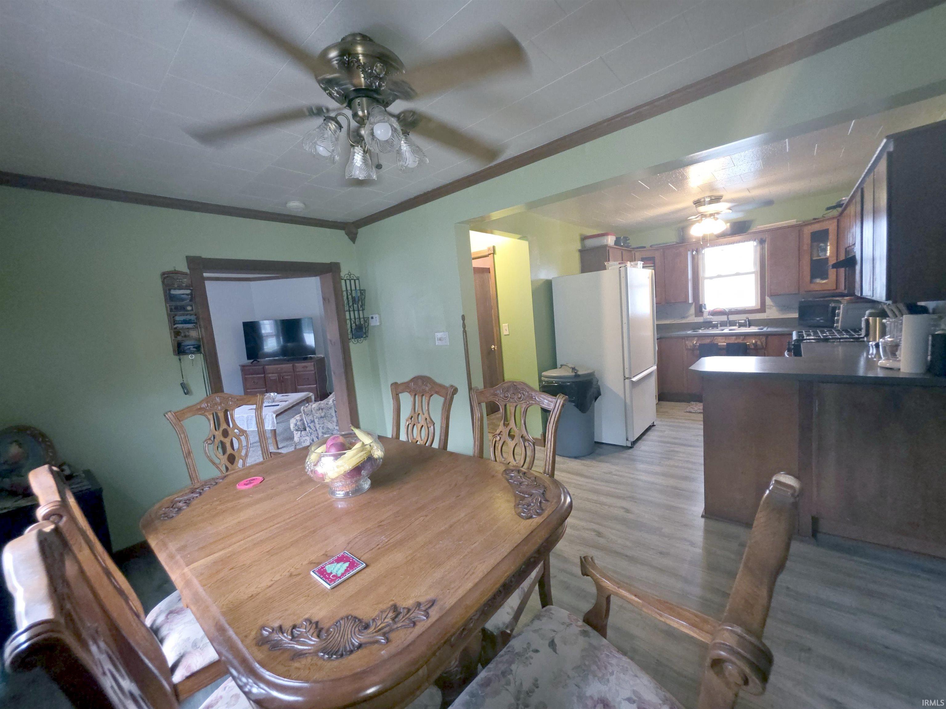 816 South Main Street Bicknell, IN 47512 - Photo 10 of 48