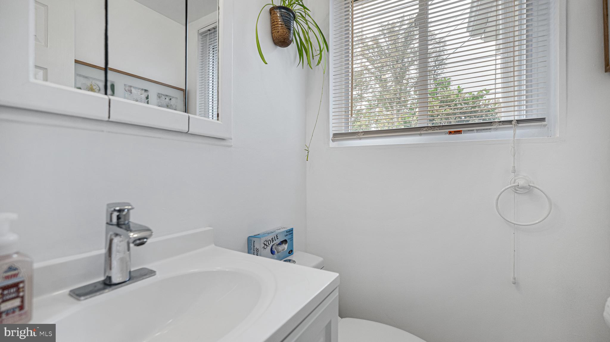 4412 Mahan Road Silver Spring, MD 20906 - Photo 14 of 46 Half bathroom main level