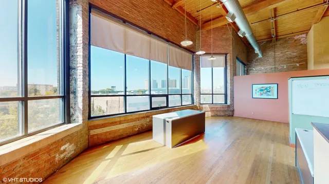 $4,250,000 | 2241 South Wabash Avenue, Chicago, IL 60616