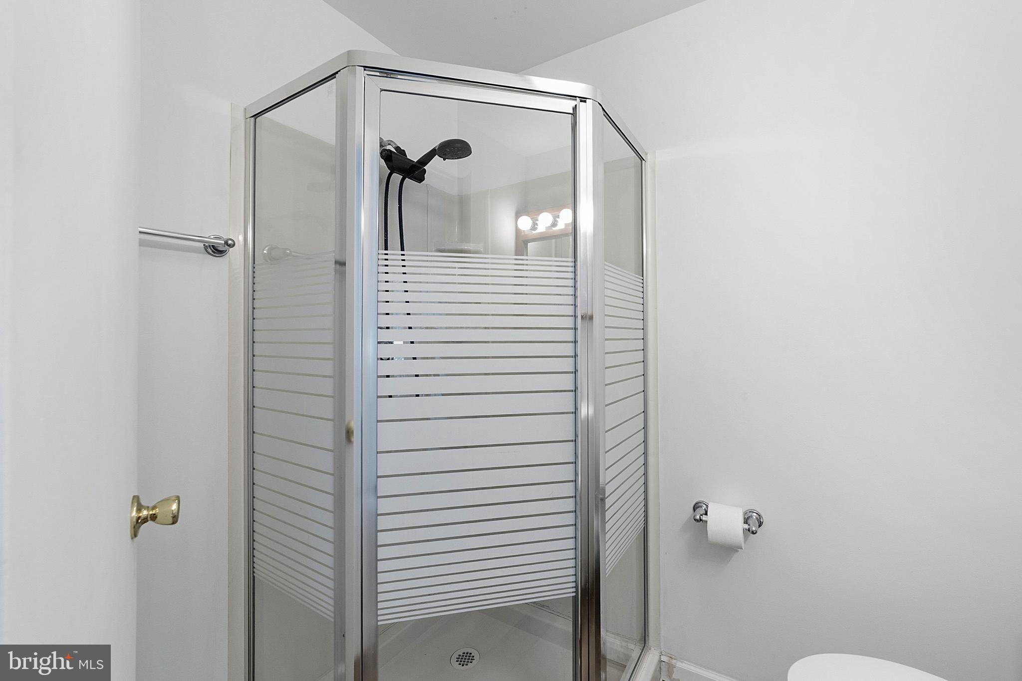 307 Hialeah Drive Cherry Hill, NJ 08002 - Photo 26 of 34 a bathroom with a shower and a sink