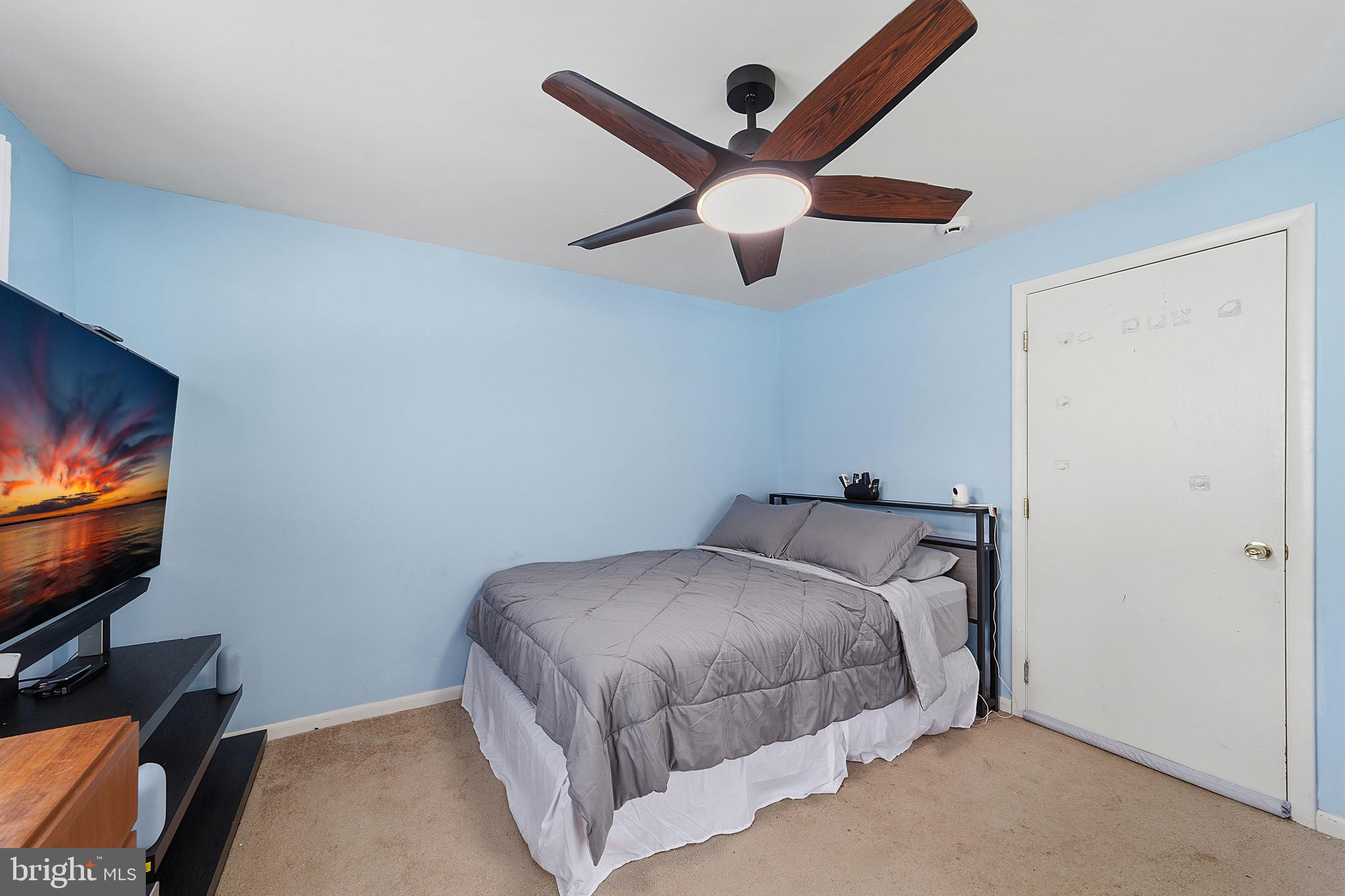307 Hialeah Drive Cherry Hill, NJ 08002 - Photo 29 of 34 a bedroom with a bed and a flat screen tv