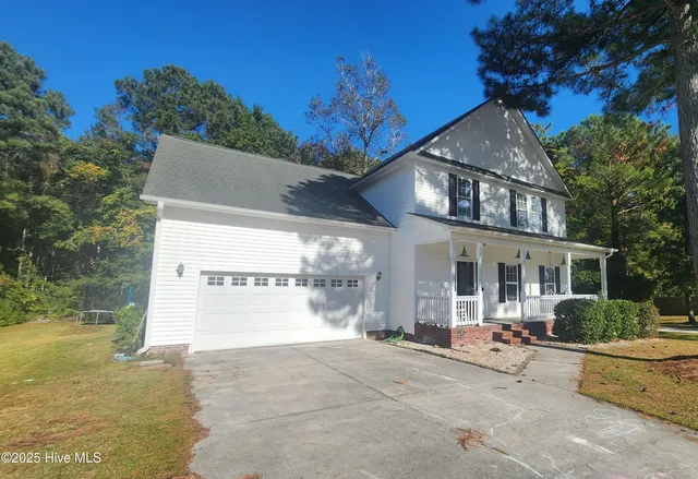$414,000 | 109 Forest Lane, Swansboro, NC 28584