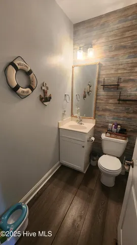 $414,000 | 109 Forest Lane, Swansboro, NC 28584