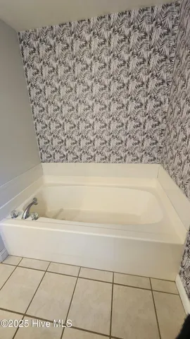 $414,000 | 109 Forest Lane, Swansboro, NC 28584