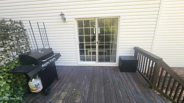 $414,000 | 109 Forest Lane, Swansboro, NC 28584