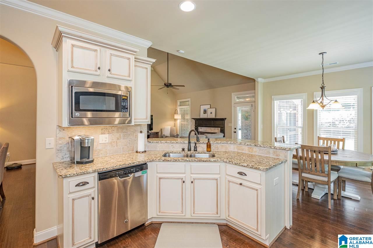 383 Strathaven Drive Pelham, AL 35124 - Photo 15 of 50