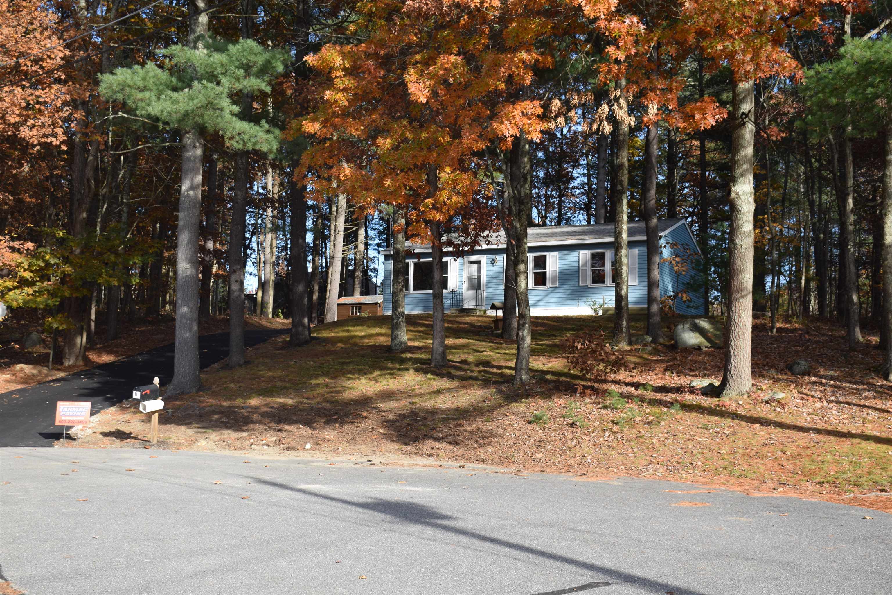 11 Burlington Road Nashua, NH 03062 - Photo 2 of 14 Gallery Image 2