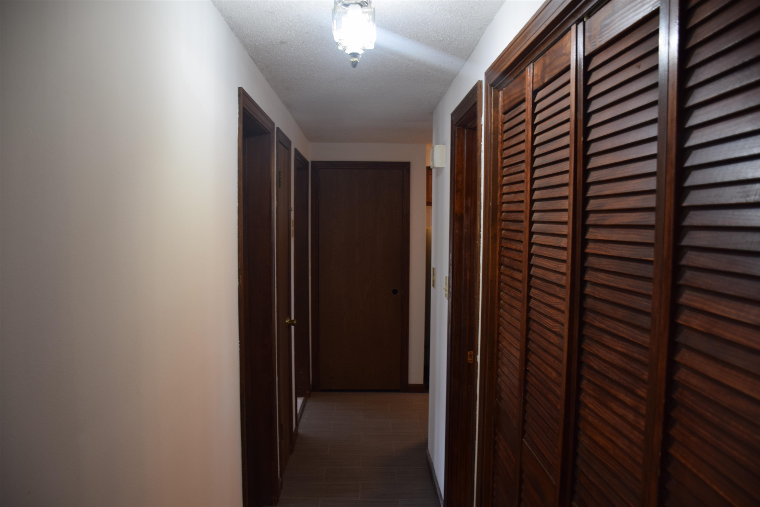 11 Burlington Road Nashua, NH 03062 - Photo 11 of 14 Gallery Image 11