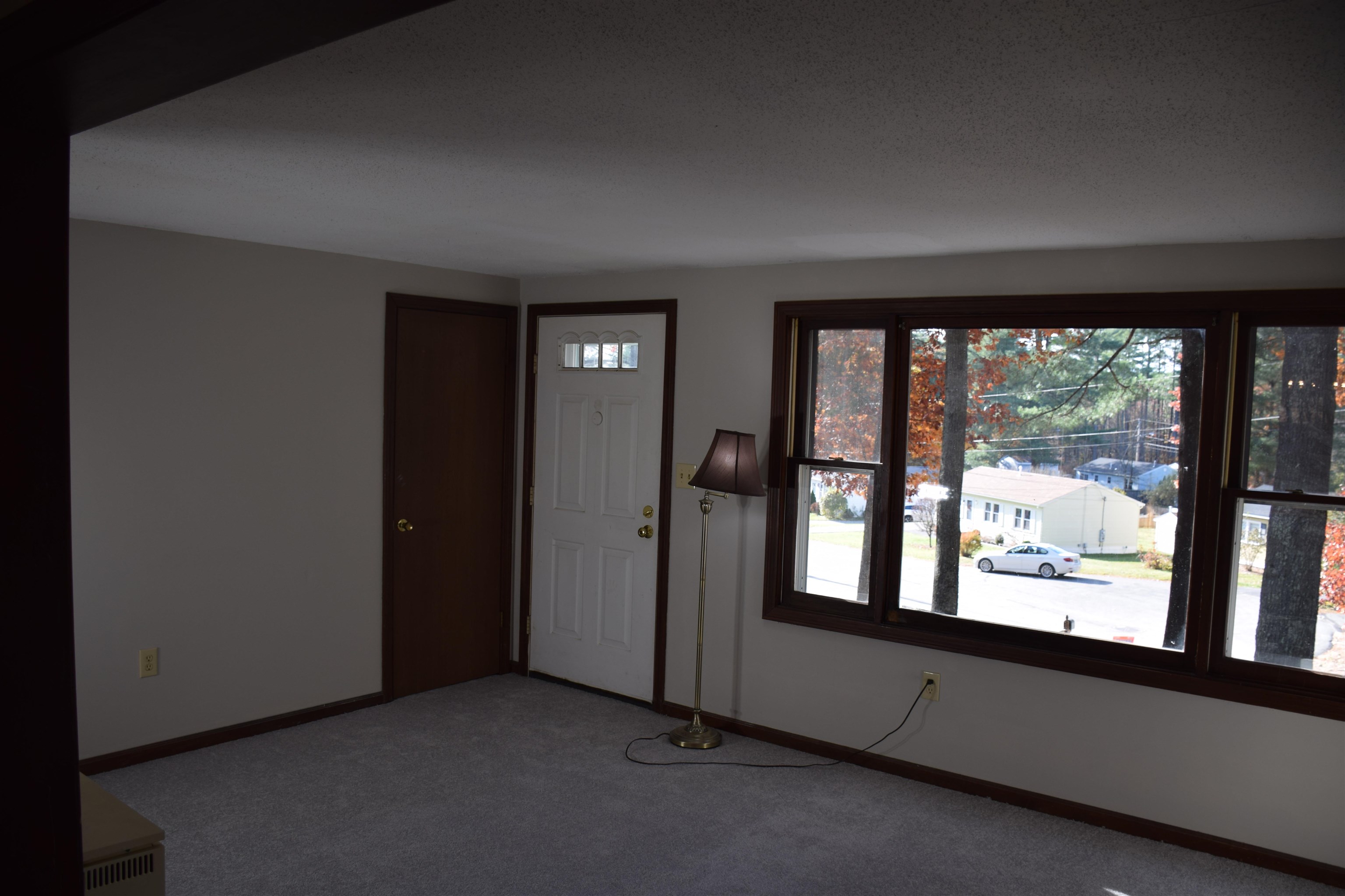 11 Burlington Road Nashua, NH 03062 - Photo 9 of 14 Gallery Image 9