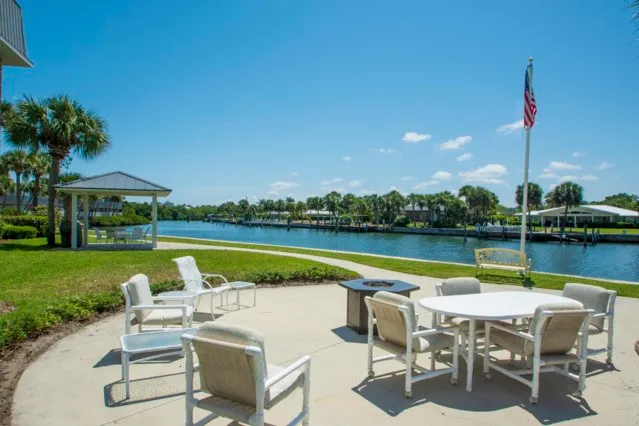 $435,000 | 4601 Florida A1A, Unit 405, Vero Beach, FL 32963