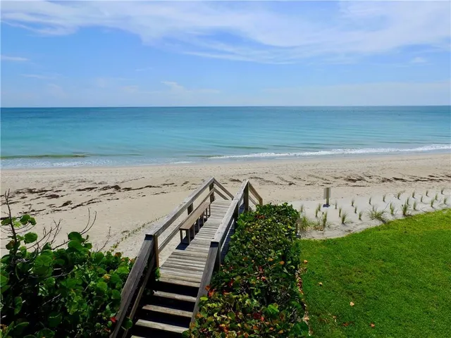 $435,000 | 4601 Florida A1A, Unit 405, Vero Beach, FL 32963