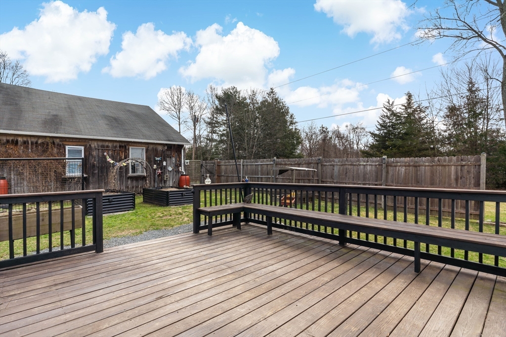 243 Chestnut Street Rehoboth, MA 02769 - Photo 28 of 42