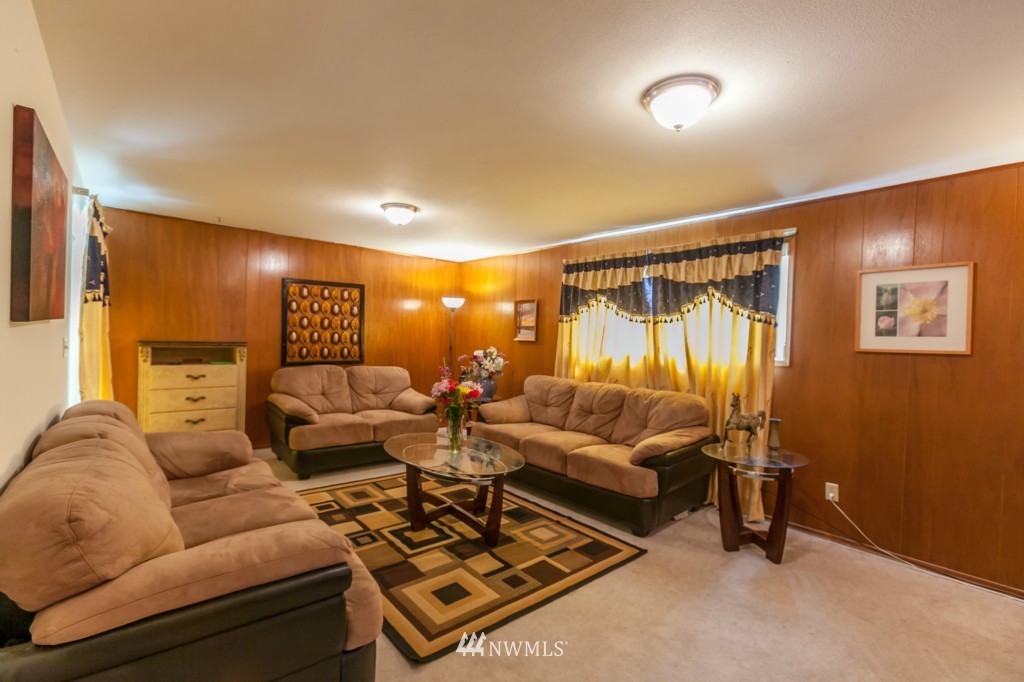 5133 West Highland Road Everett, WA 98203 - Photo 7 of 15