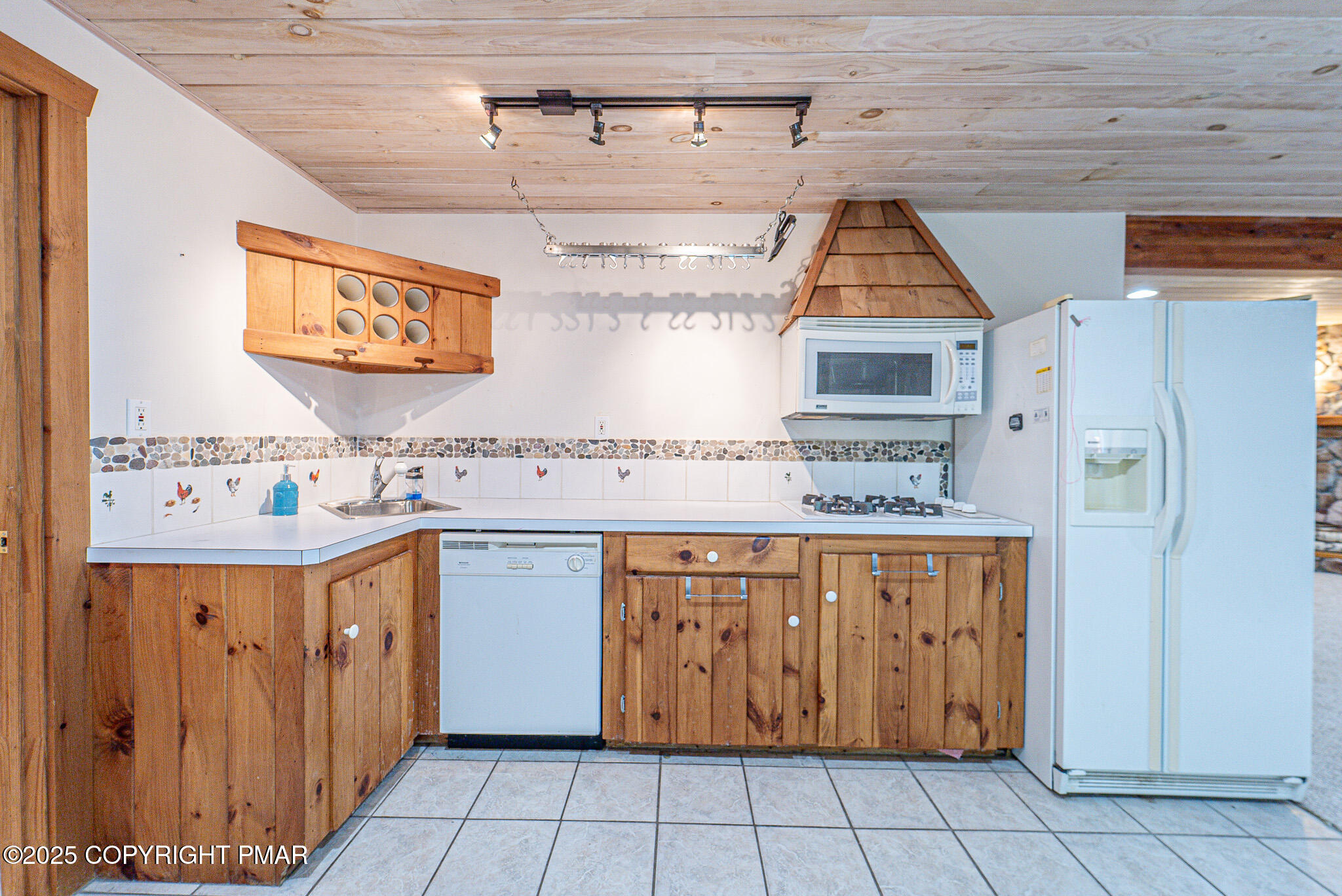 142 Bloss Road Canadensis, PA 18325 - Photo 34 of 109 2nd Kitchen