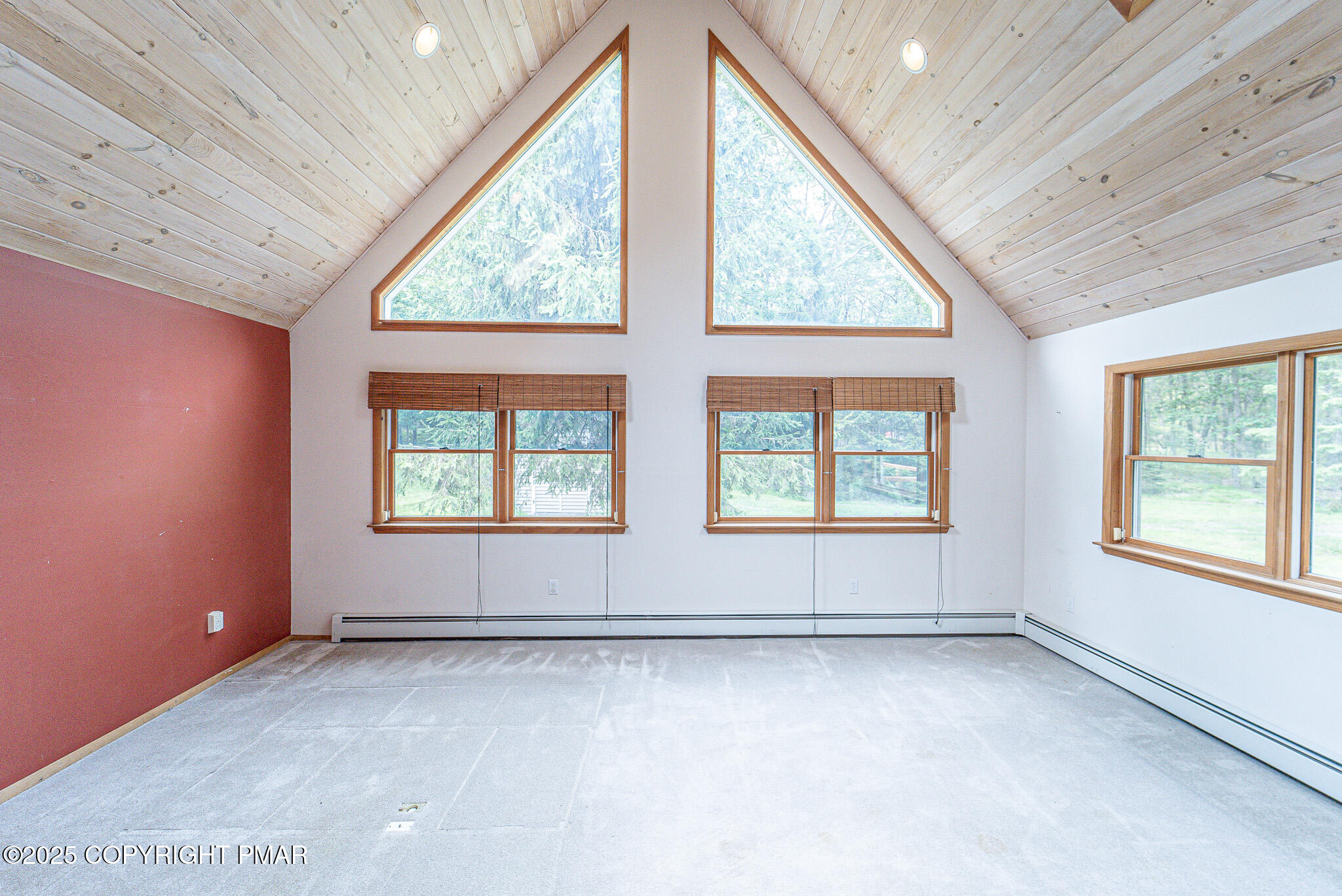 142 Bloss Road Canadensis, PA 18325 - Photo 49 of 109 an empty room with windows