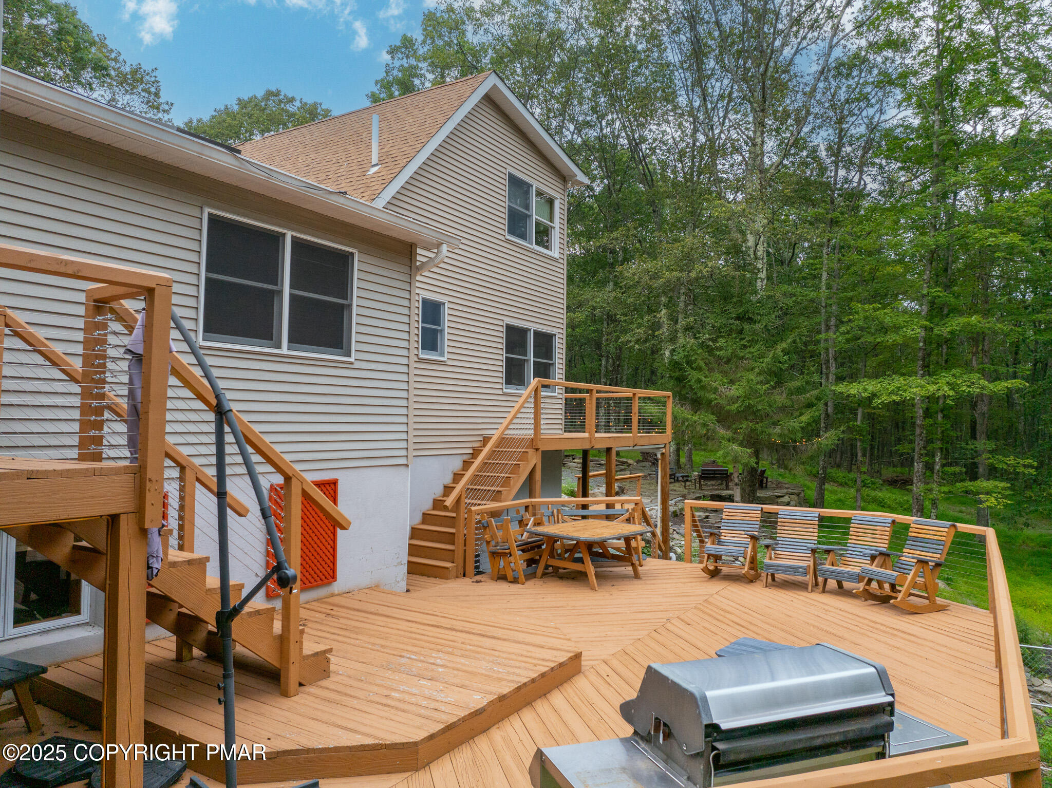142 Bloss Road Canadensis, PA 18325 - Photo 6 of 109 Tier Deck