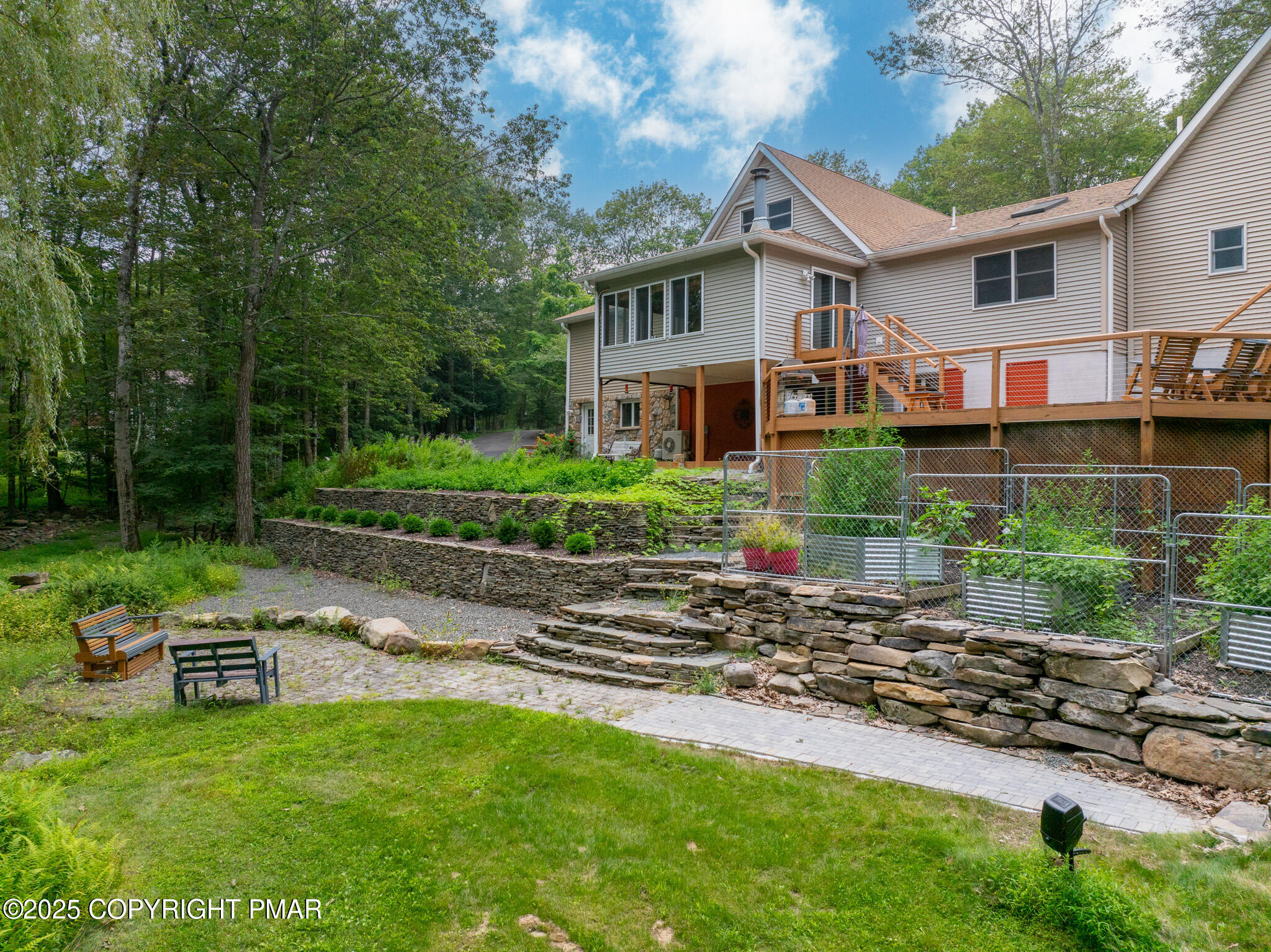 142 Bloss Road Canadensis, PA 18325 - Photo 86 of 109 Back Exterior Landscaping