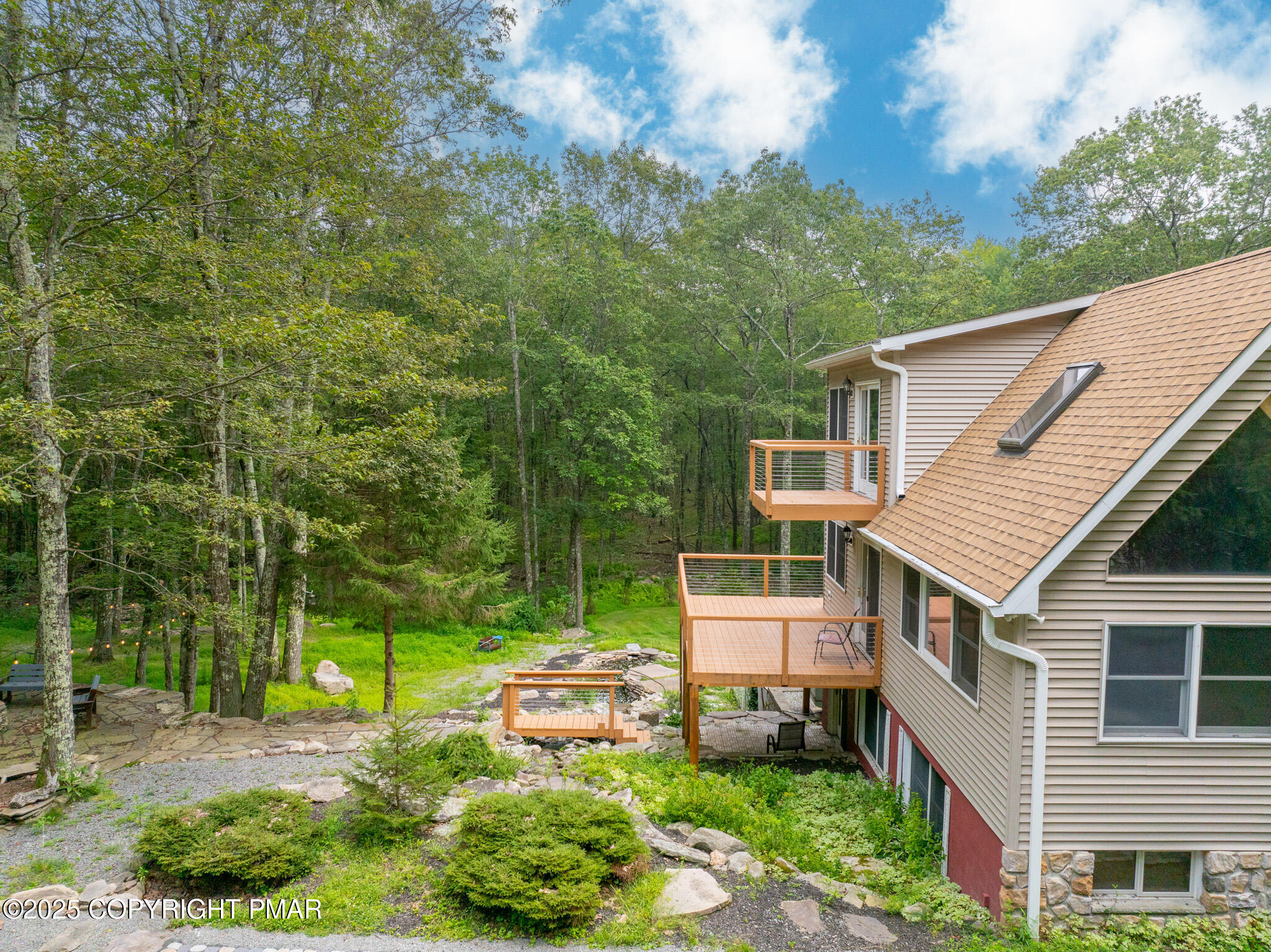 142 Bloss Road Canadensis, PA 18325 - Photo 89 of 109 Exterior Side View 2