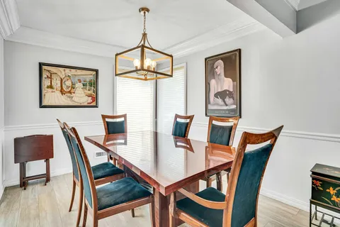 $699,000 | 20 Wiltshire Drive, Commack, NY 11725