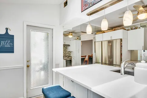 $699,000 | 20 Wiltshire Drive, Commack, NY 11725