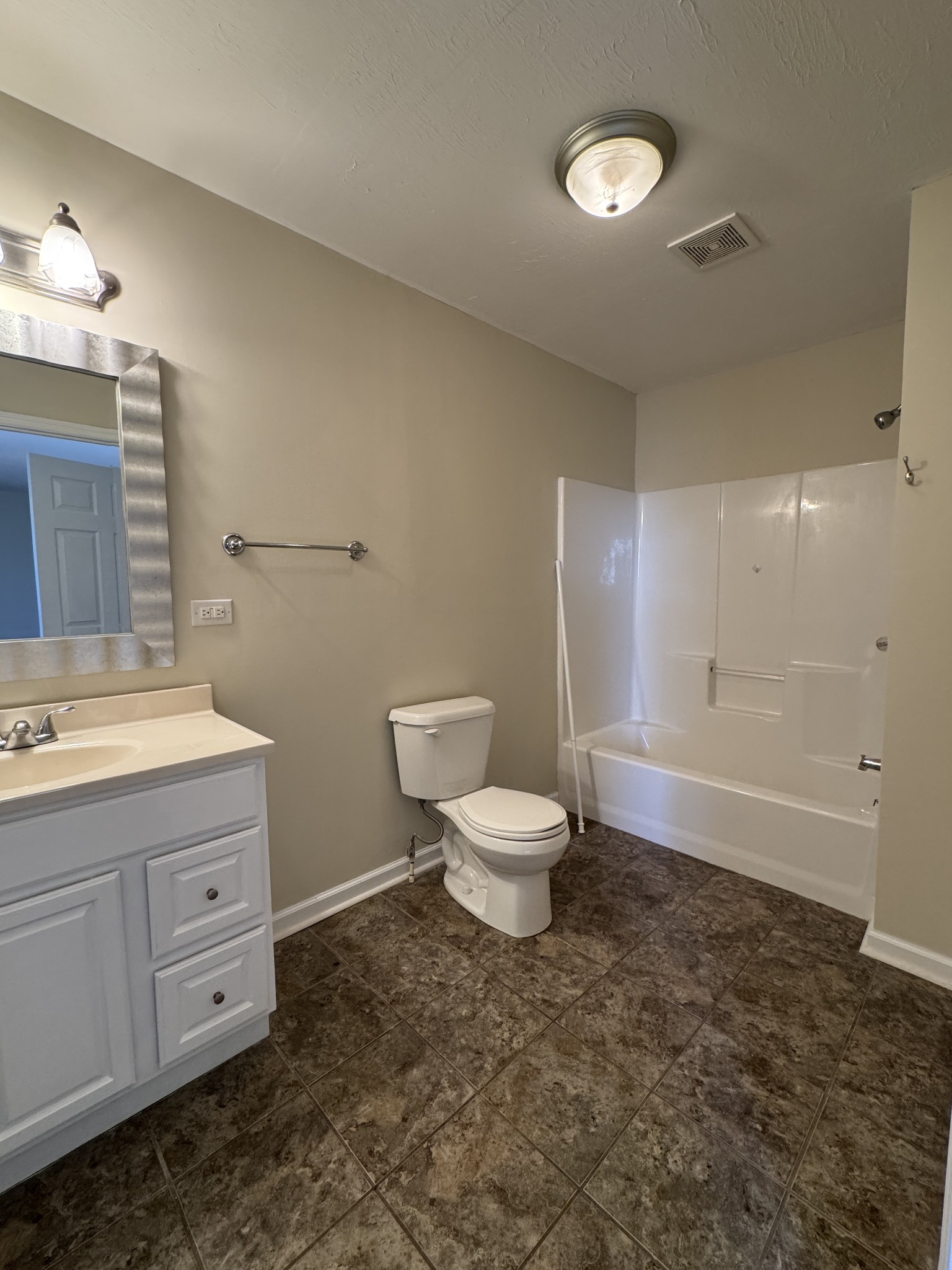 3231 East Stinson Road Lafayette, TN 37083 - Photo 14 of 23 Gallery Image 14