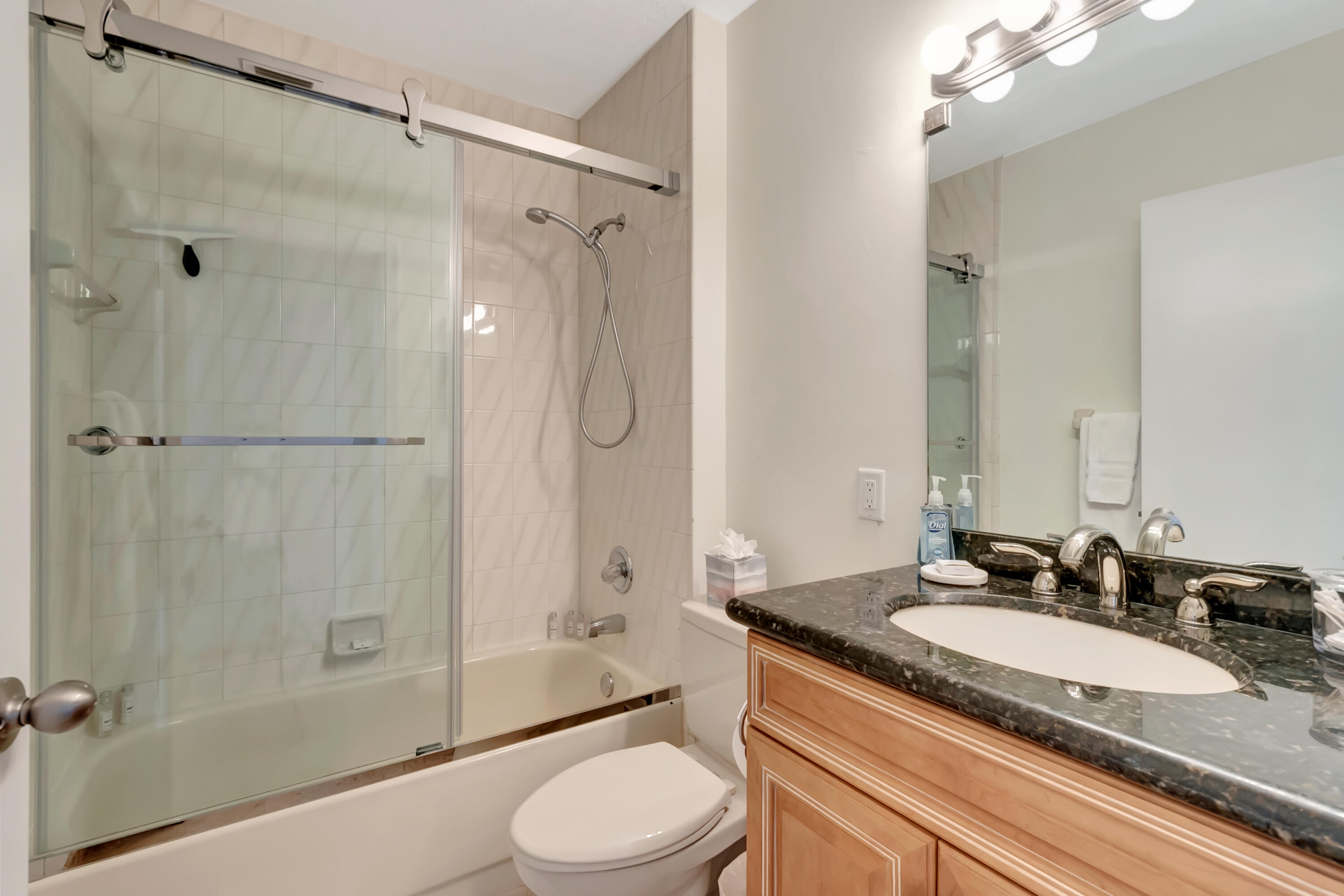 417 Mohawk Lane Boca Raton, FL 33487 - Photo 24 of 53 DSC_7245