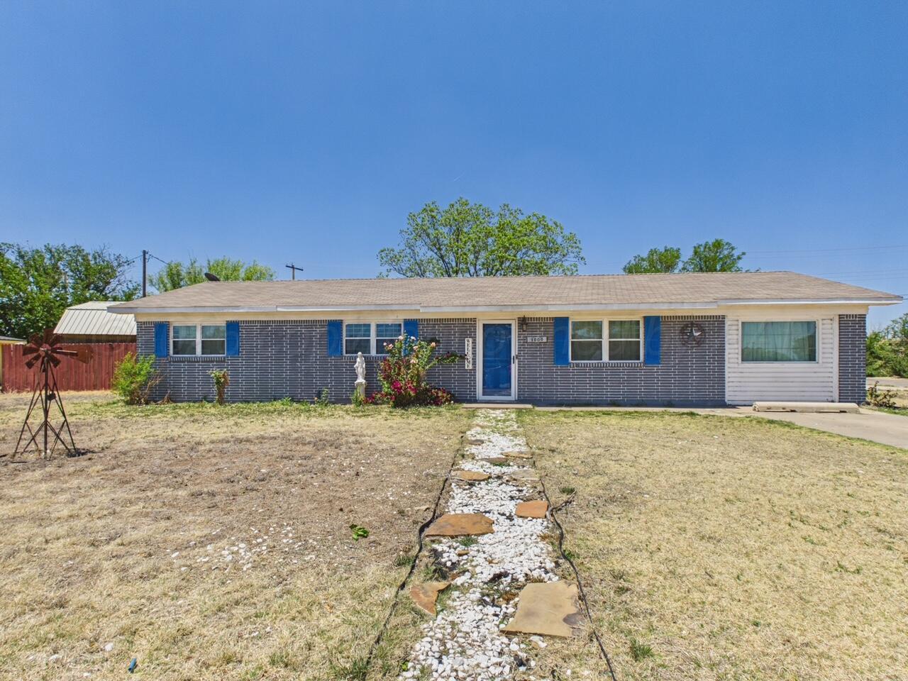 1000 Triangle Drive Sunray, TX 79086 - Photo 1 of 15 CAM04266G0-PR0099-STILL001 (1)
