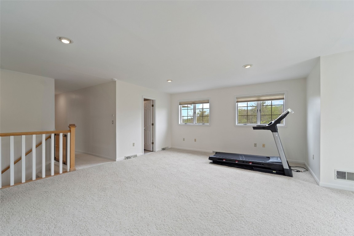 290 Foster Road Vestal, NY 13850 - Photo 28 of 41 Gallery Image 28