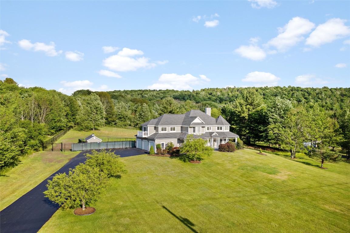 290 Foster Road Vestal, NY 13850 - Photo 3 of 41 Gallery Image 3