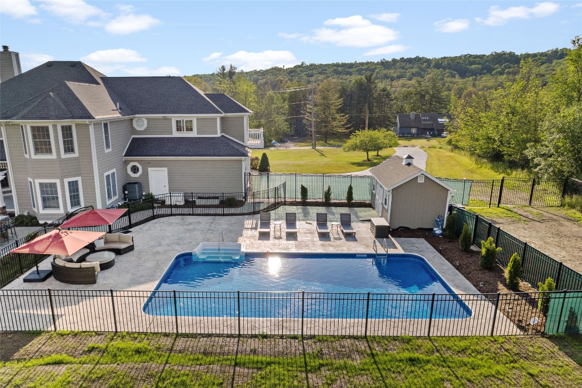 290 Foster Road Vestal, NY 13850 - Photo 4 of 41 Gallery Image 4