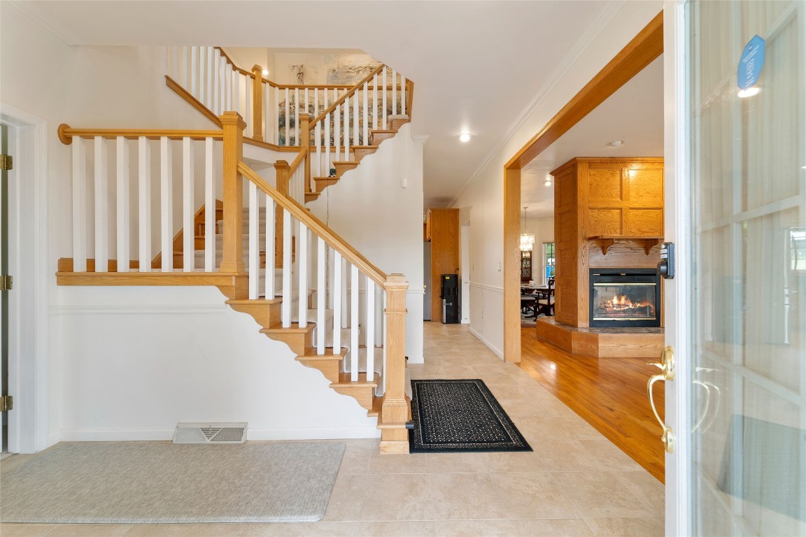 290 Foster Road Vestal, NY 13850 - Photo 6 of 41 Gallery Image 6