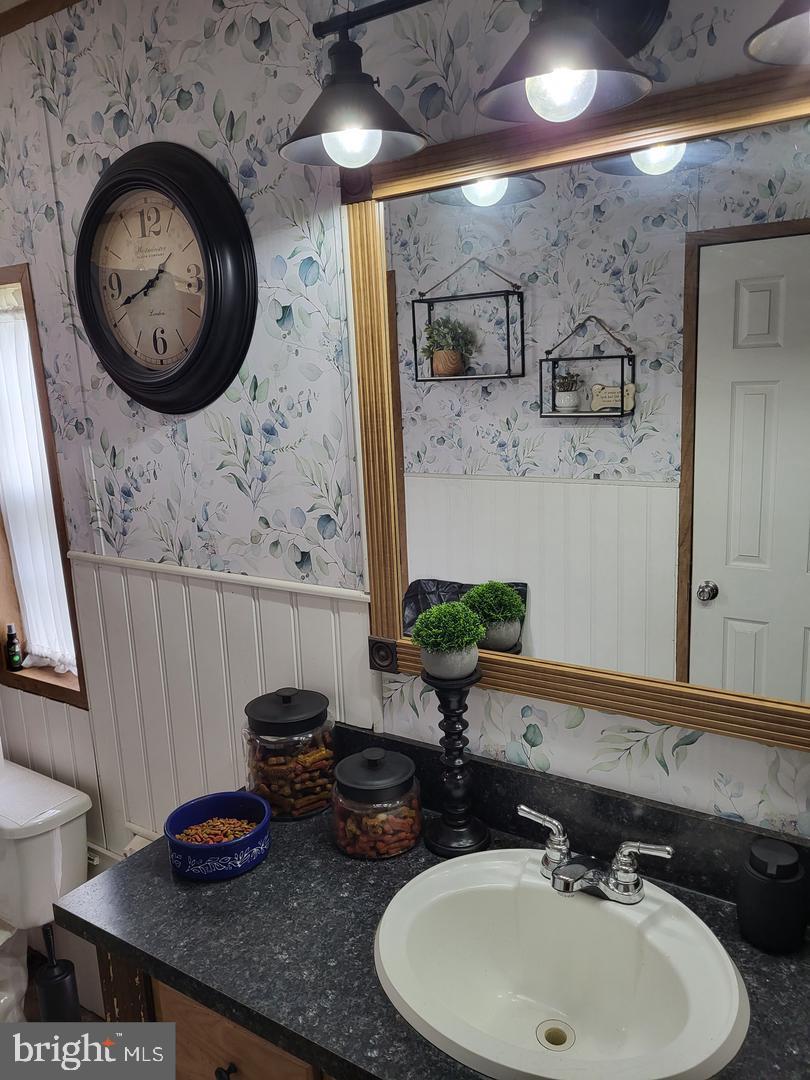 176 Downs Chapel Road Clayton, DE 19938 - Photo 21 of 32 Master Bathroom