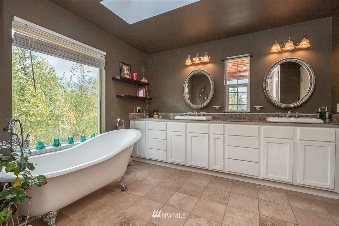 14123 A P Tubbs Road East Buckley, WA 98321 - Photo 12 of 25 Gallery Image 12