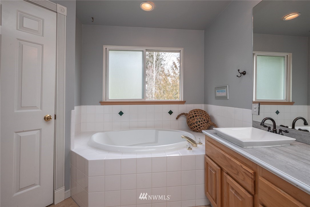 14123 A P Tubbs Road East Buckley, WA 98321 - Photo 16 of 25 Gallery Image 16