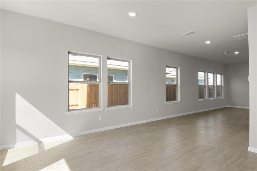 101 Driftwood Lane Bastrop, TX 78602 - Photo 11 of 29 Gallery Image 11