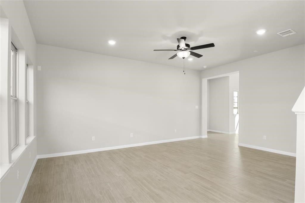 101 Driftwood Lane Bastrop, TX 78602 - Photo 7 of 29 Gallery Image 7