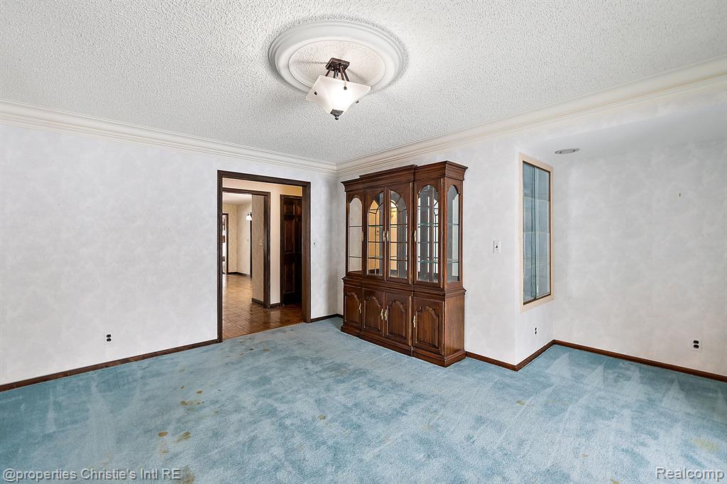 74 Belle Meade Road Grosse Pointe Shores, MI 48236 - Photo 14 of 50