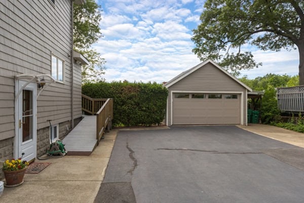 80 Fern Road Medford, MA 02155 - Photo 26 of 28