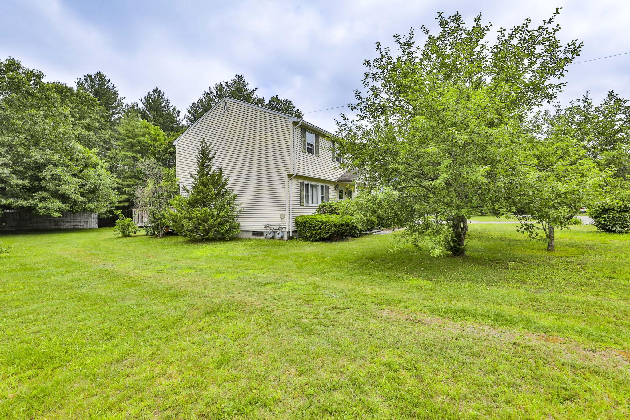 22 Pelham Road Hudson, NH 03051 - Photo 1 of 1