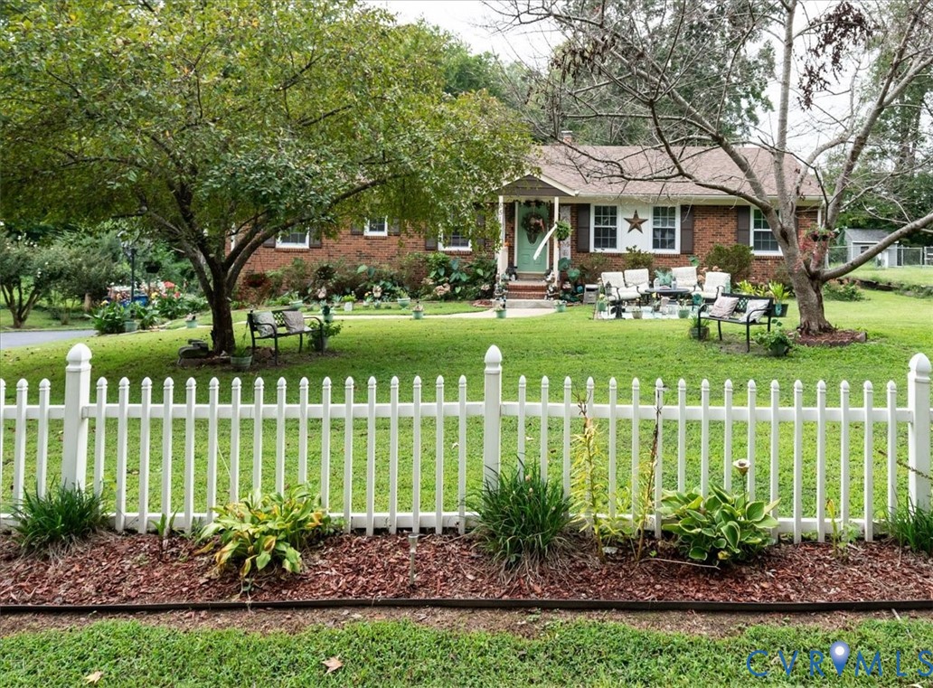 5510 Alberta Road Chesterfield, VA 23832 - Photo 1 of 29 Welcome to 5510 Alberta Rd!