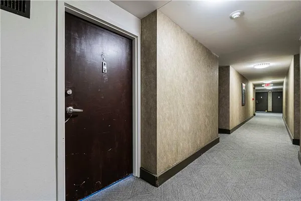 $105,000 | 600 East 8th Street, Unit 4F, Kansas City, MO 64106