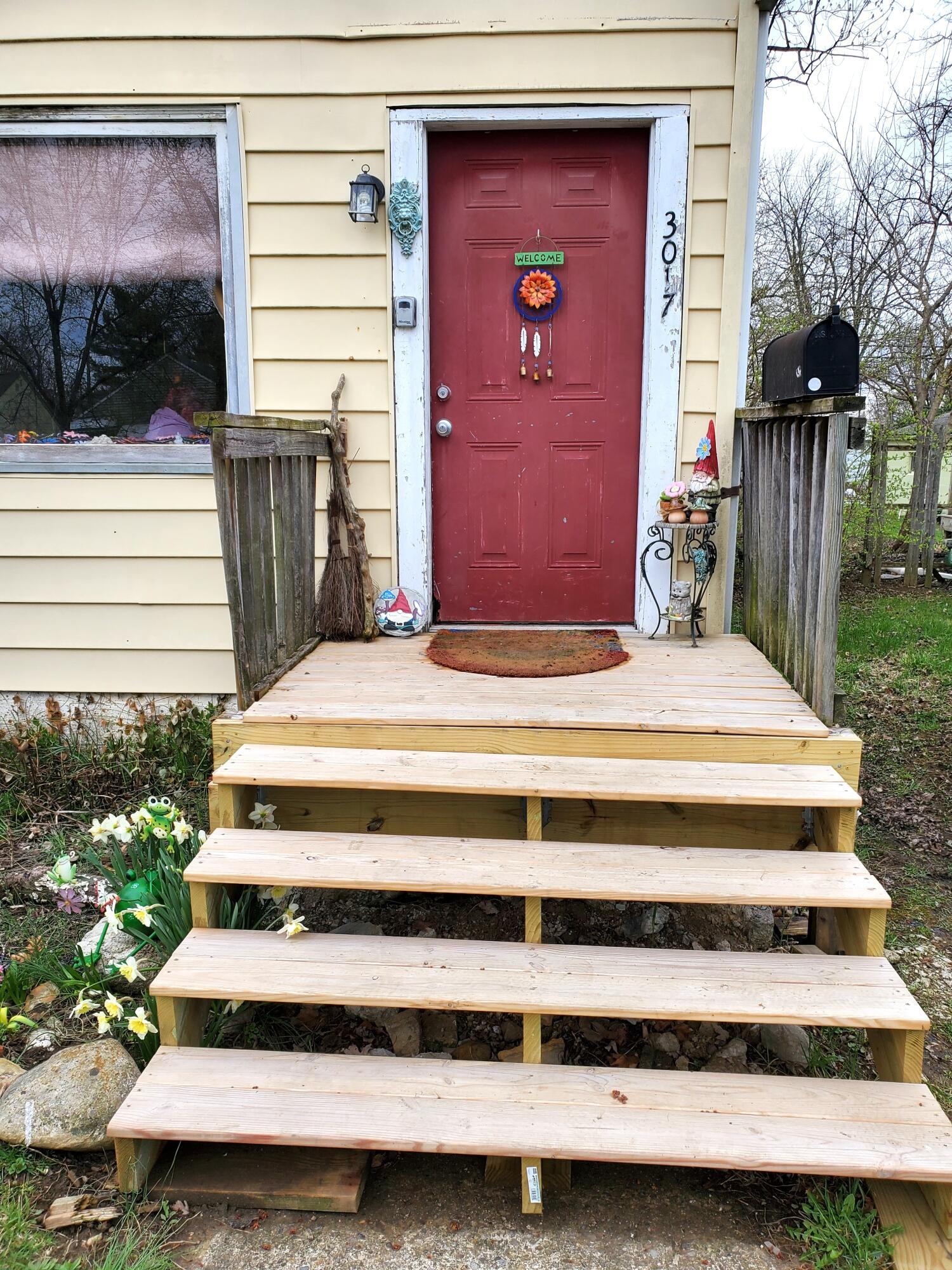 3017 Howey Road Columbus, OH 43224 - Photo 2 of 30 20220406_132859