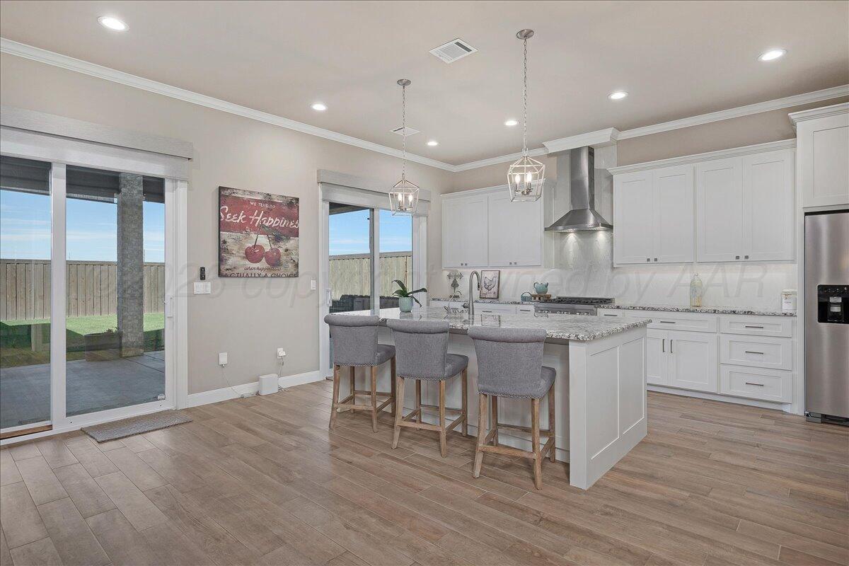 5504 Wesley Drive Amarillo, TX 79119 - Photo 19 of 33 Kitchen