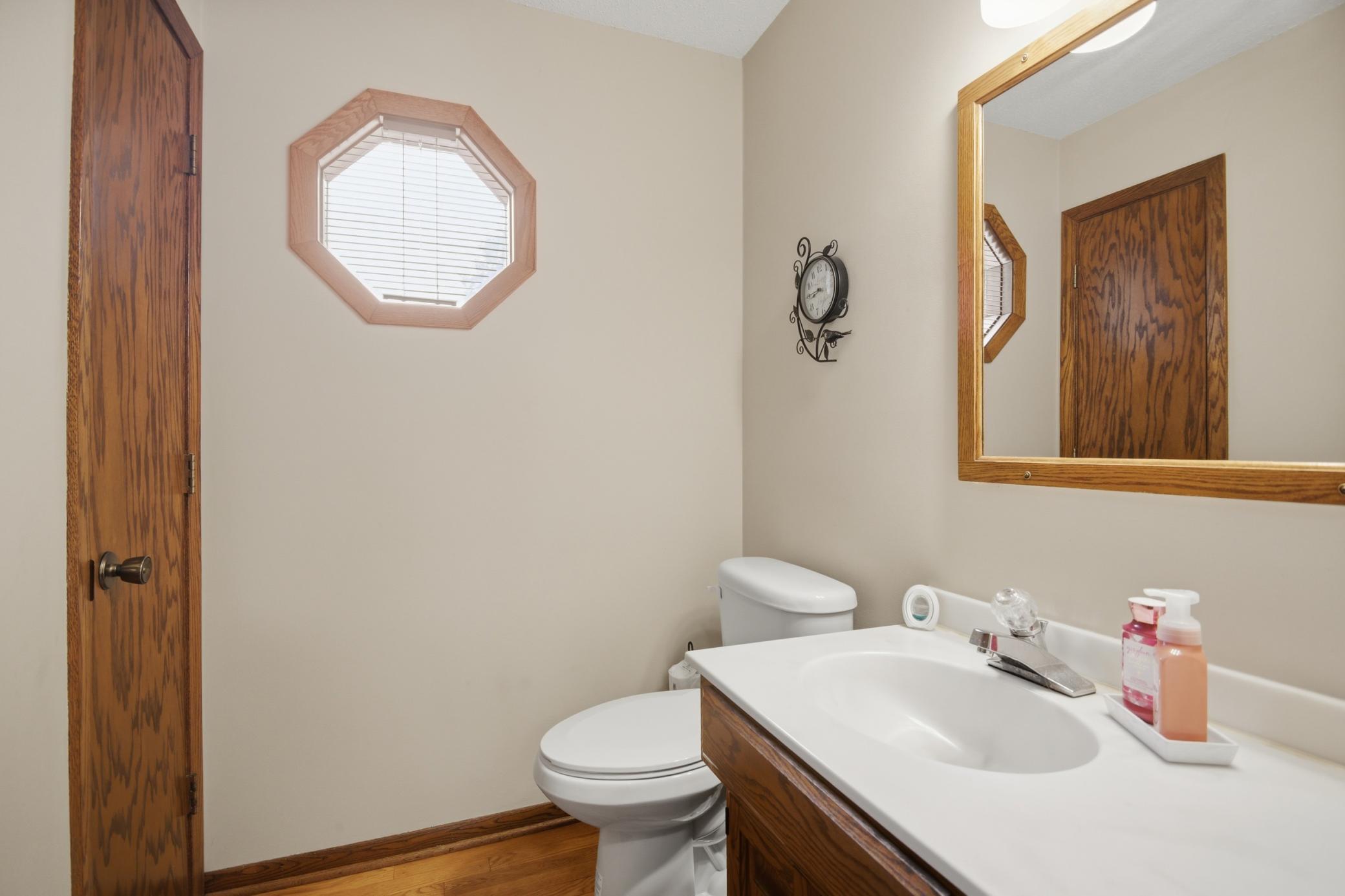 2000 9th Street Southwest Austin, MN 55912 - Photo 21 of 48